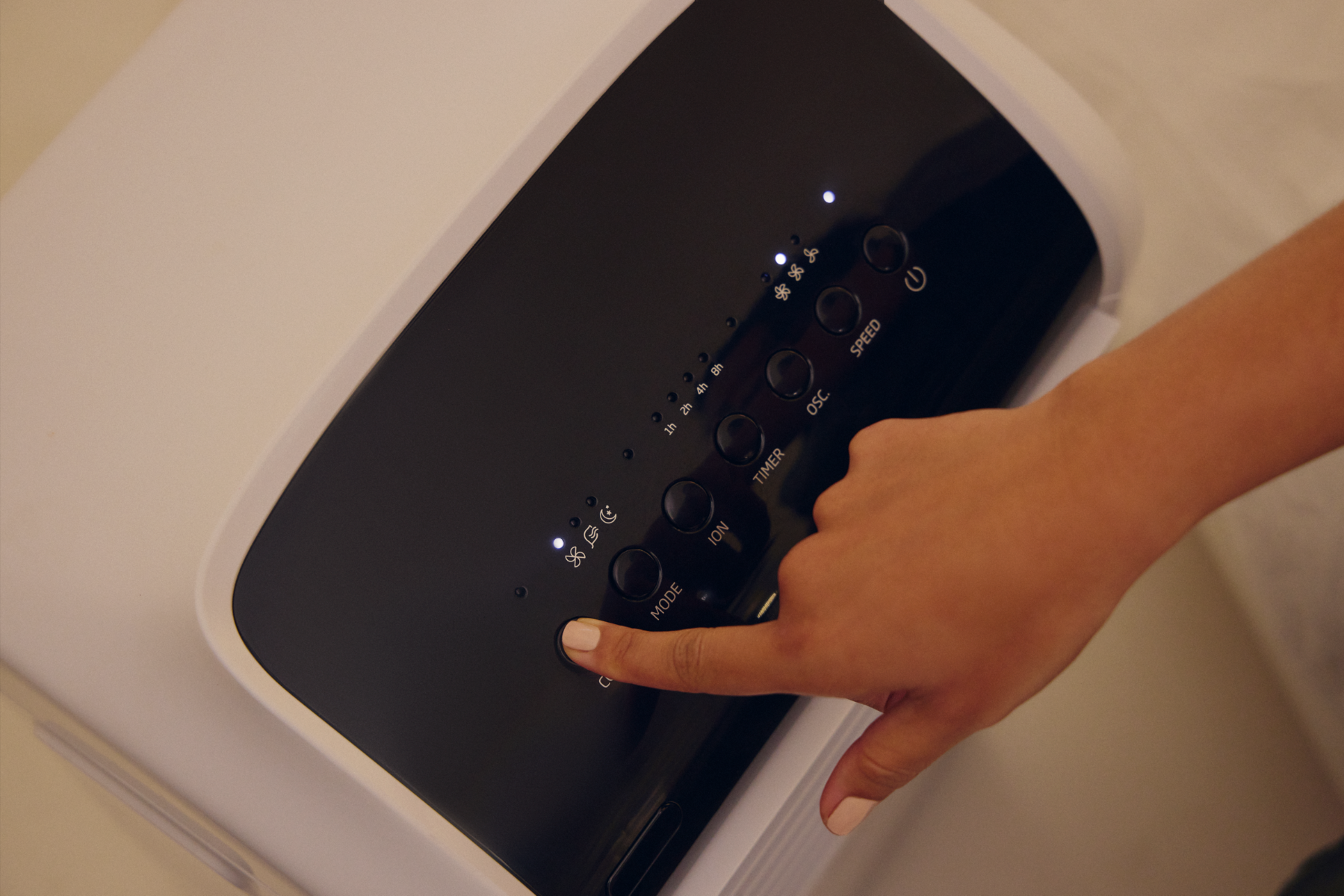 Defy White 4 in 1 Portable Air Cooler — image 5